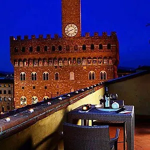 Relais Piazza Signoria *** Floransa