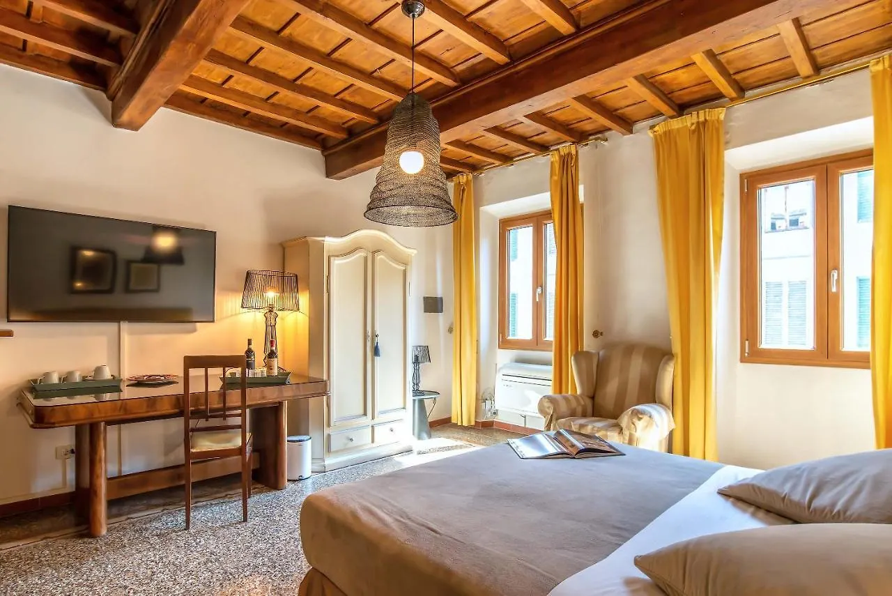 Bed & Breakfast MDR Già Via Larga Rooms Firenze